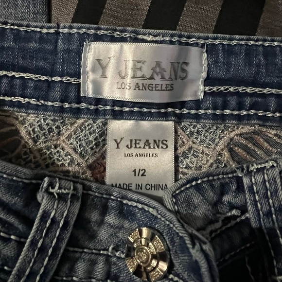 Embellished Blue Denim Jeans - Picture 2 of 12